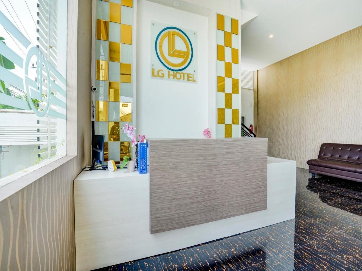 Lg Hotel Jembel Екстериор снимка