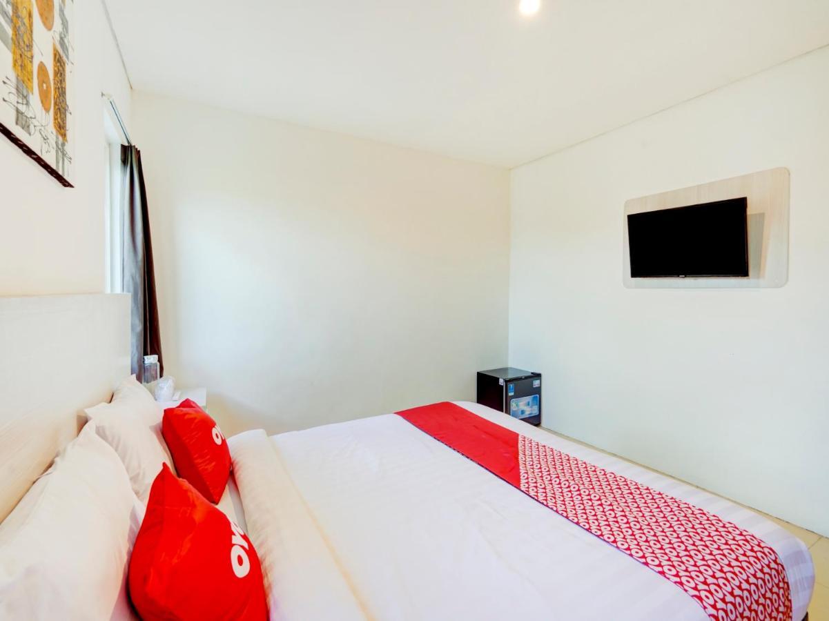 Lg Hotel Jembel Екстериор снимка